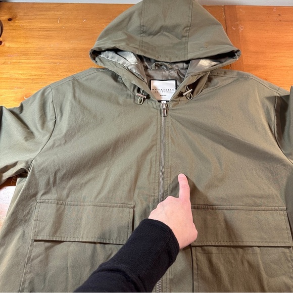 Bagatelle Collection Lightweight Army Green Hooded Jacket - Size Large - Picture 7 of 10